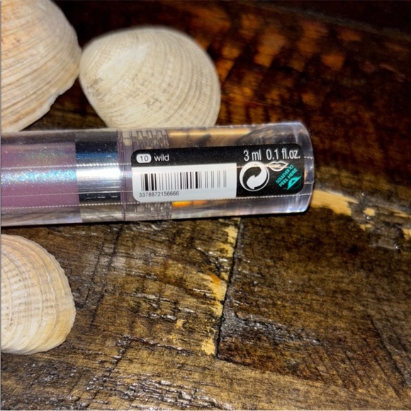 Sephora Glossed Lip Gloss - Shimmering
"Wild" Purple Christmas - Picture 3 of 5